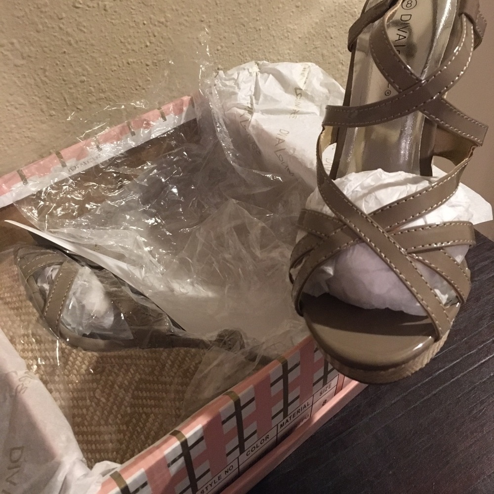 Wedges - Picture 2 of 6